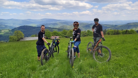 Zwiedzanie Ustronia i okolic na e-bike – spróbuj czegoś nowego!